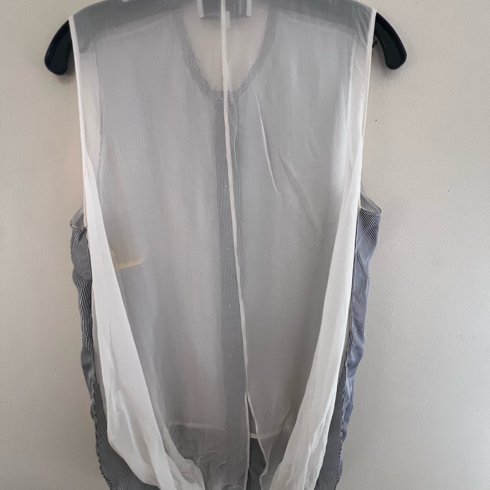 Pinstriped Gray/Ivory Sleeveless Top - Picture 6 of 7